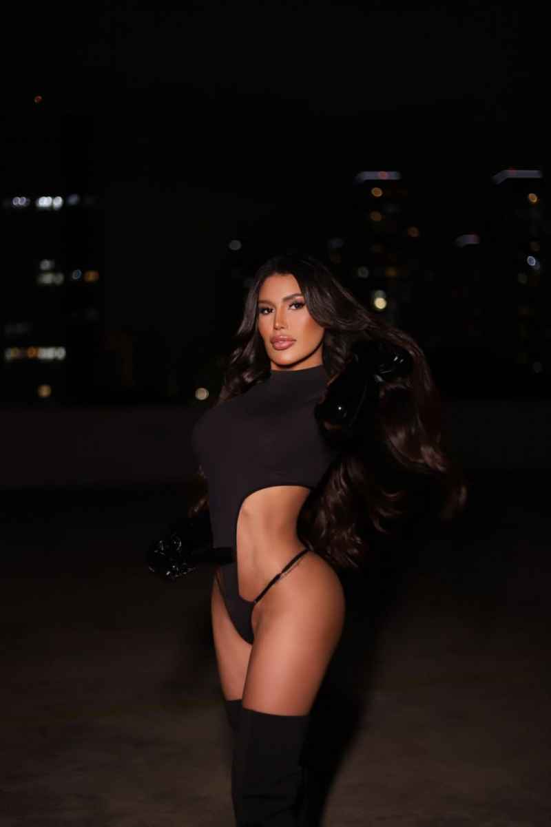 Veronique - incall tonight