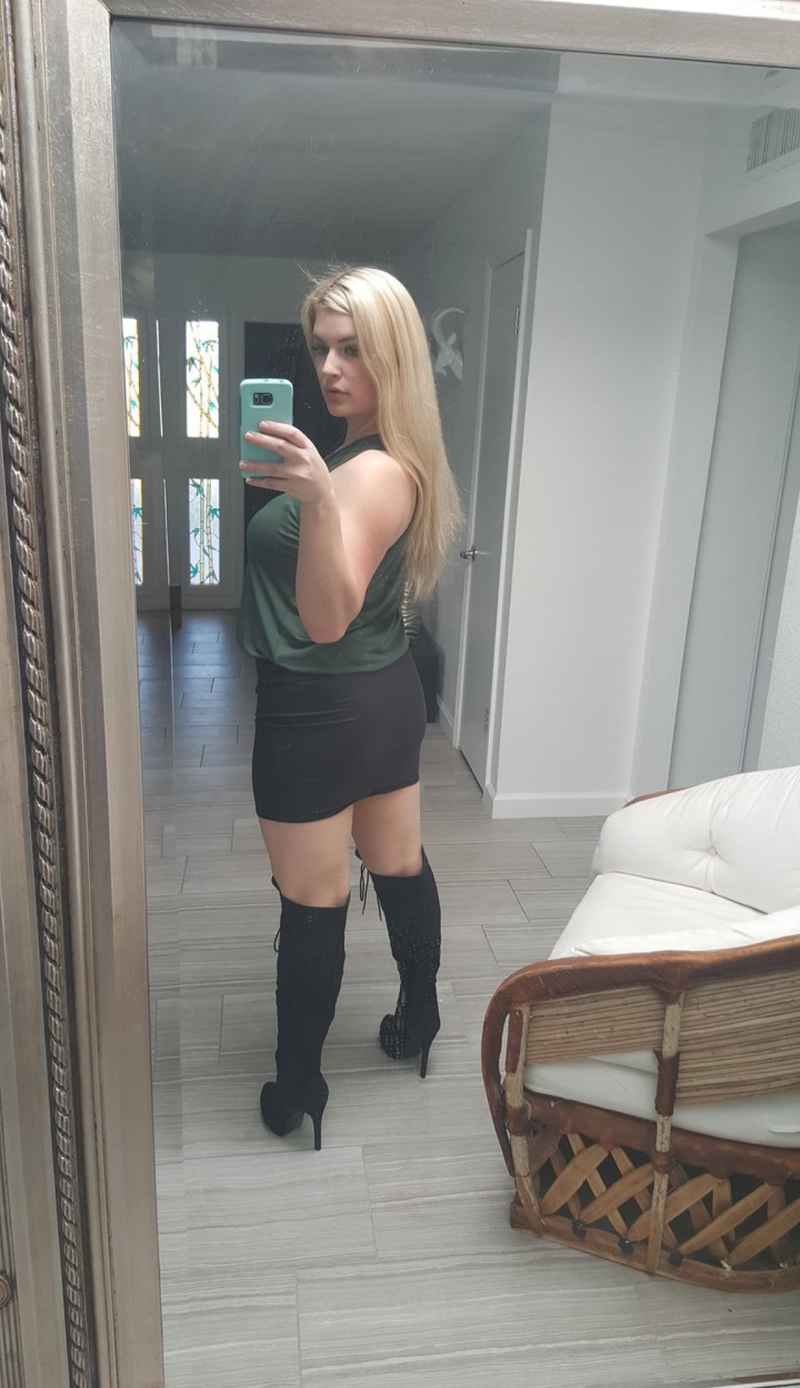 Harper - outcall available