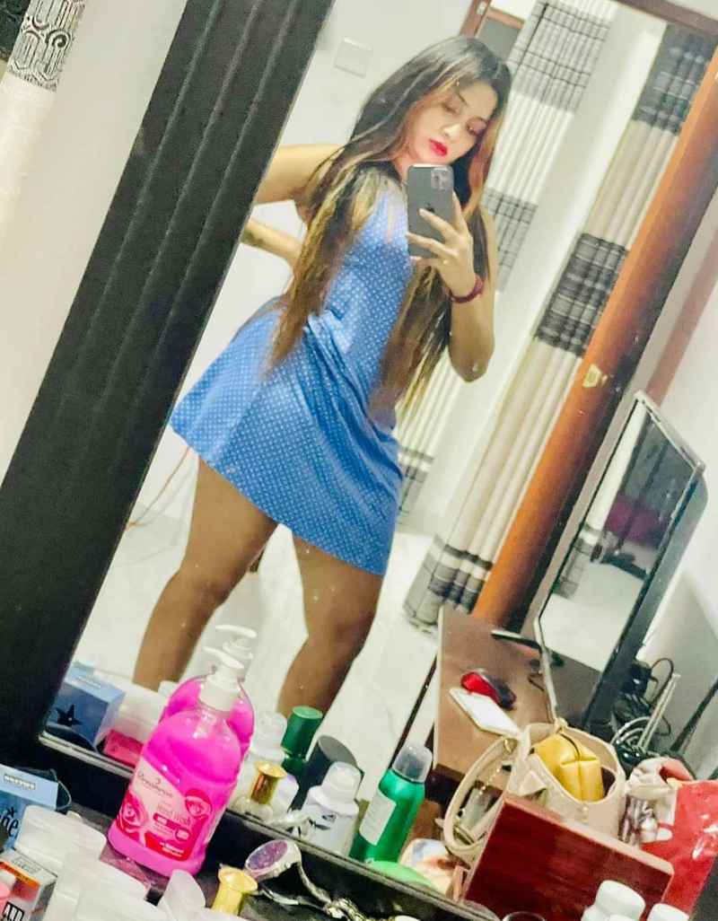 Hannah - petite