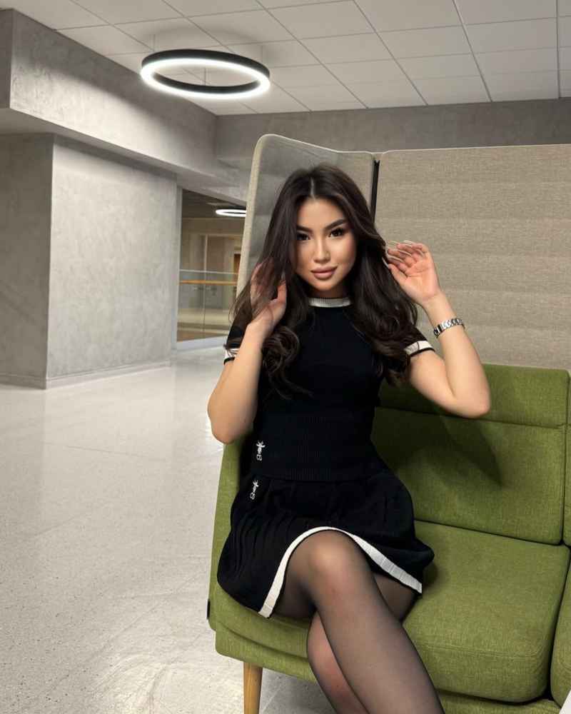 Charlotte - available now
