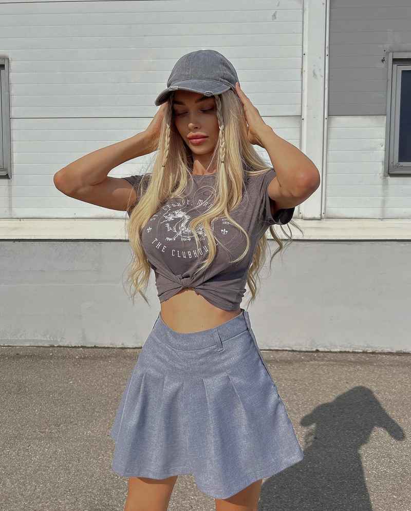 Zoe - outcall available