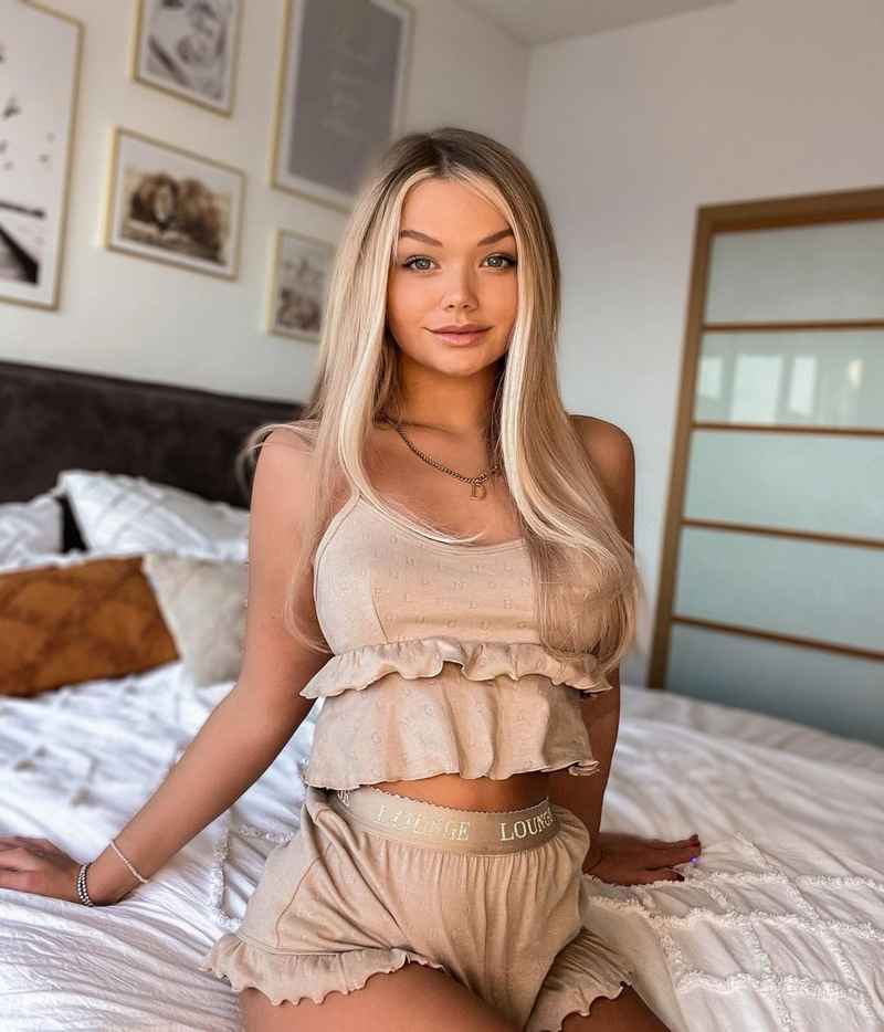Pamela - short stay