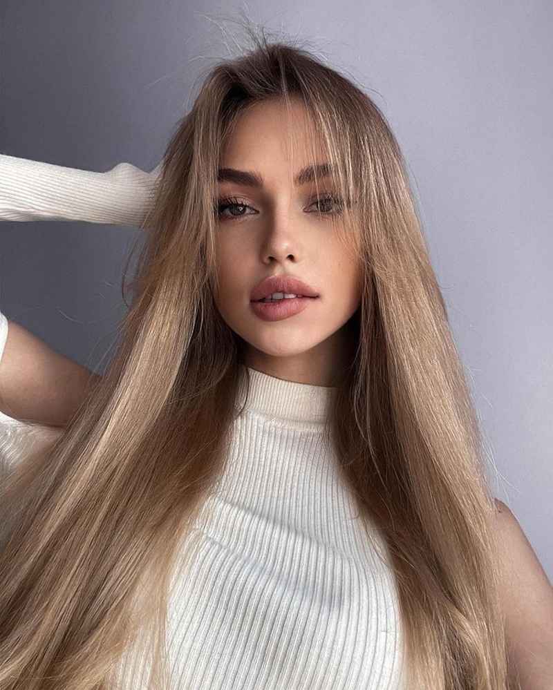 Juliette - outcall available