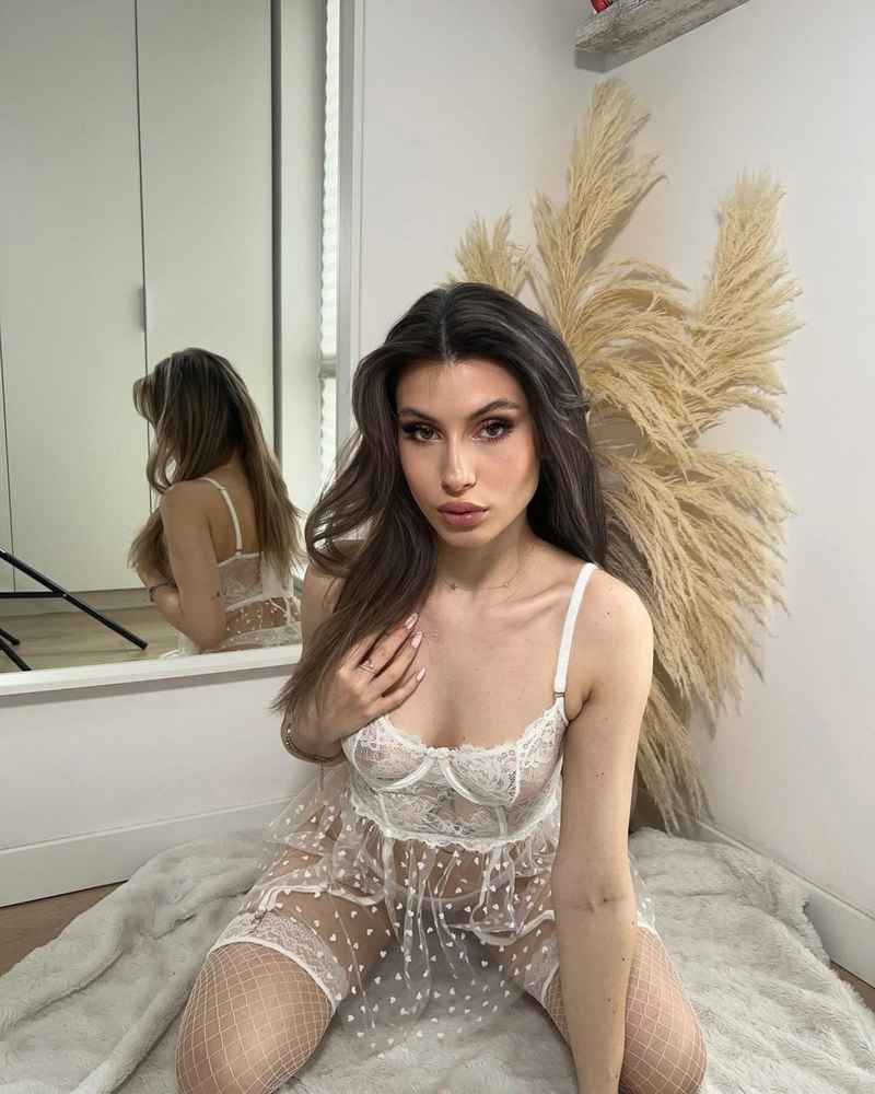 Mila - GFE