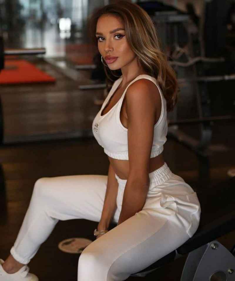 Bernadette - new in town