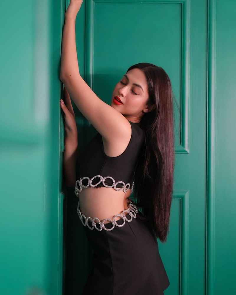 Ella - incall tonight