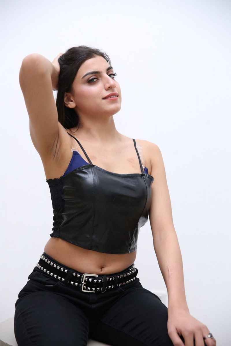 Eliza - outcall available