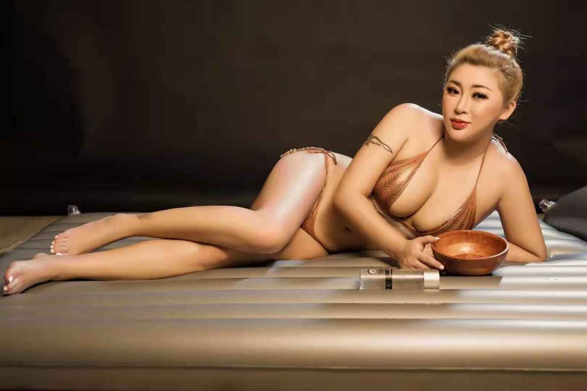 Hazel - blonde