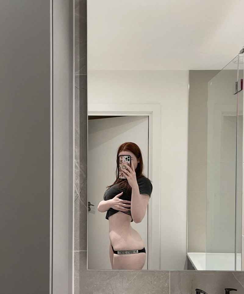 Talia - curvy