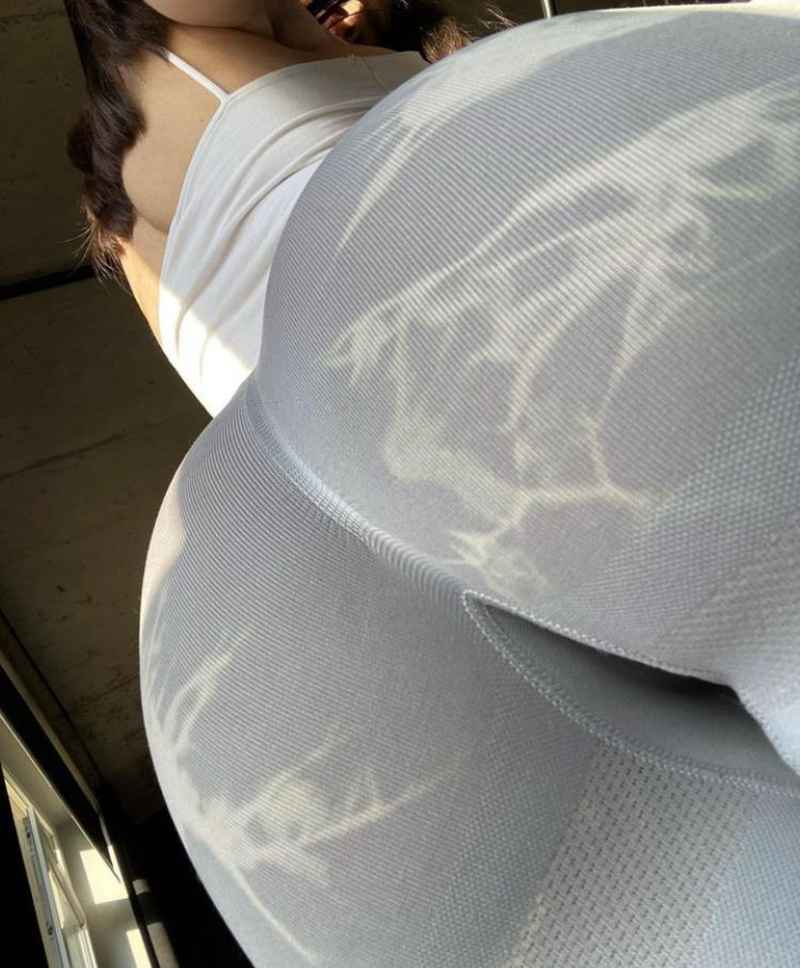 Yvonne - curvy