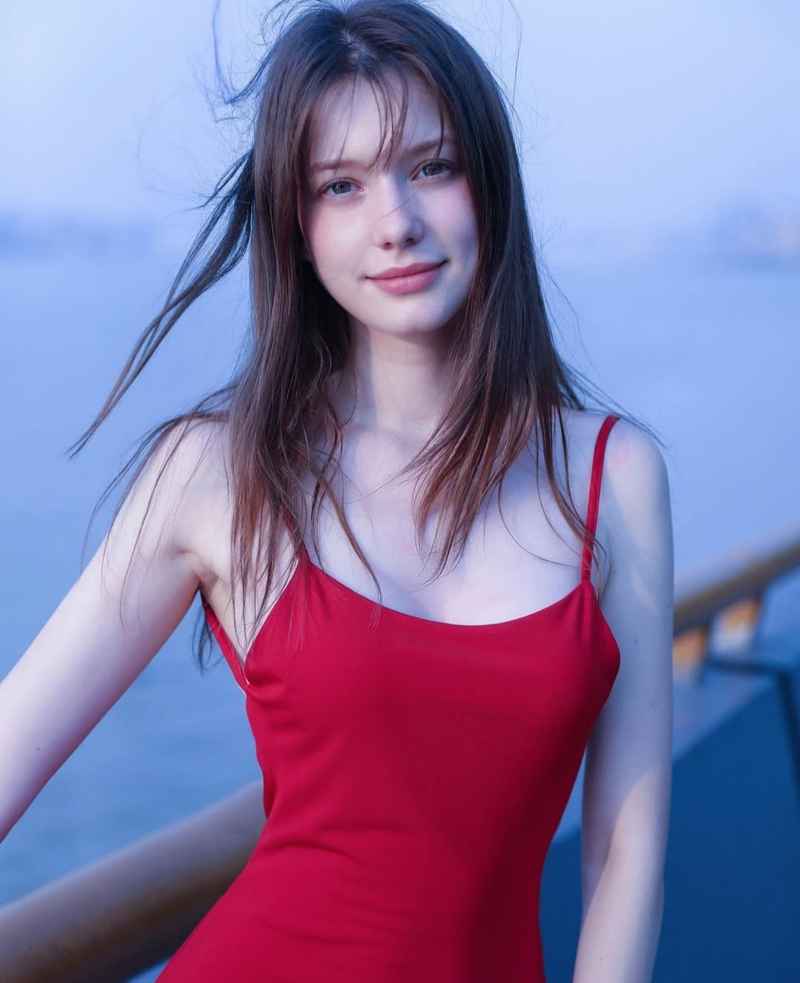 Salome - open minded