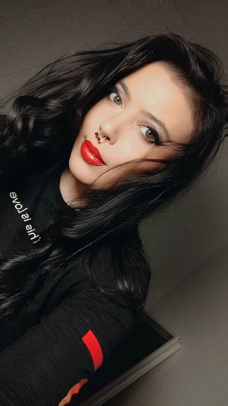 Amelia - party girl