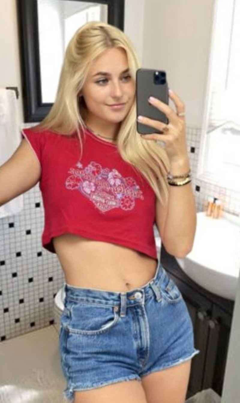 Madeline - blonde