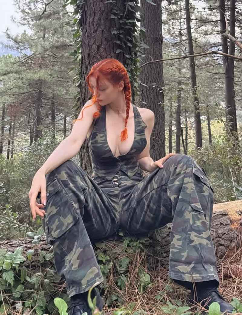Francine - curvy