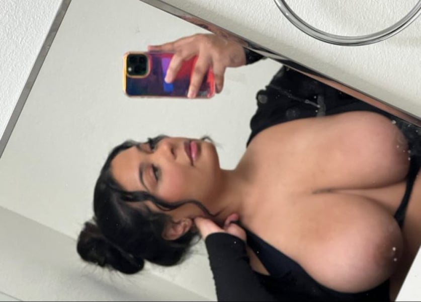 Cynthia - mature companion