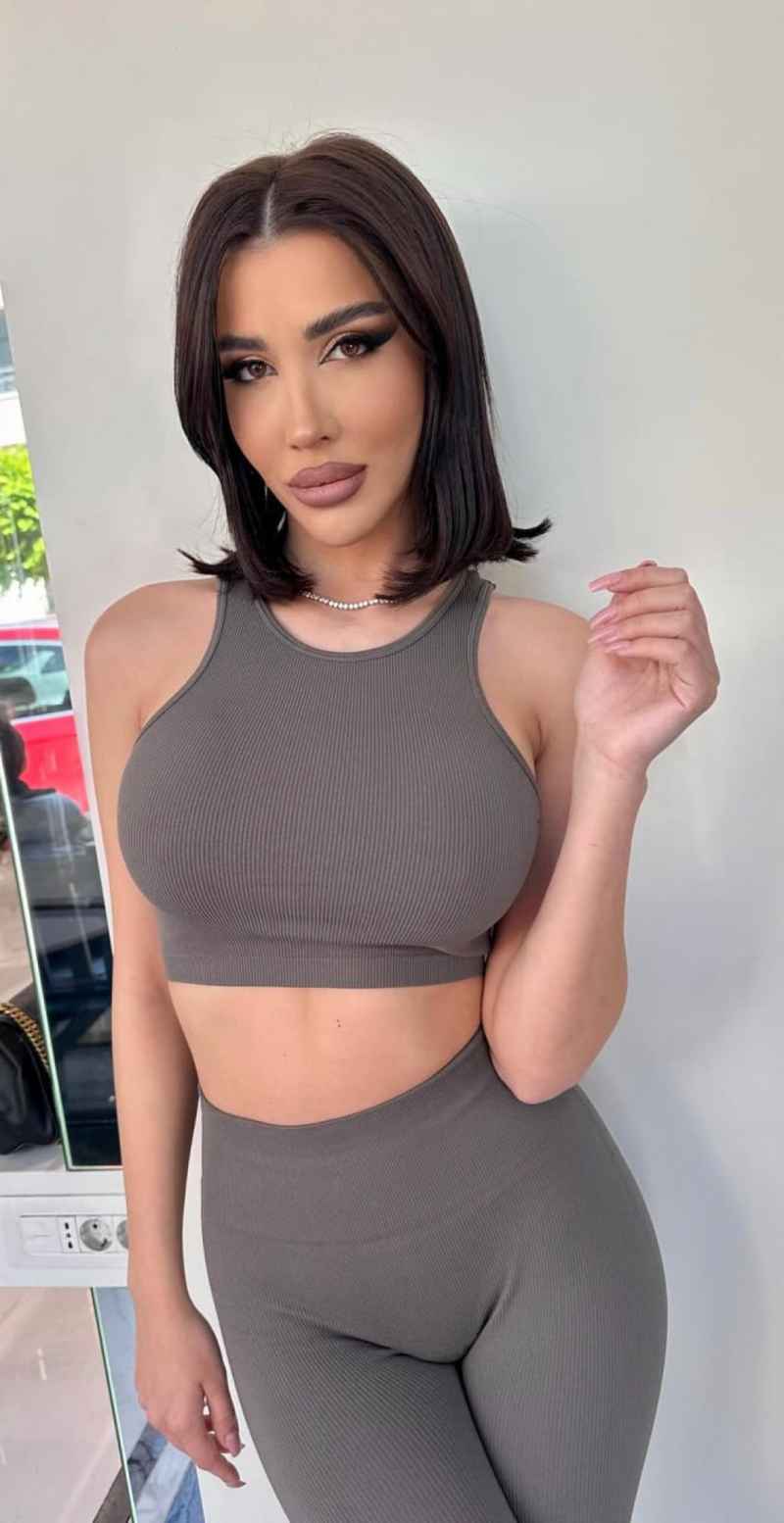 Erin - open minded