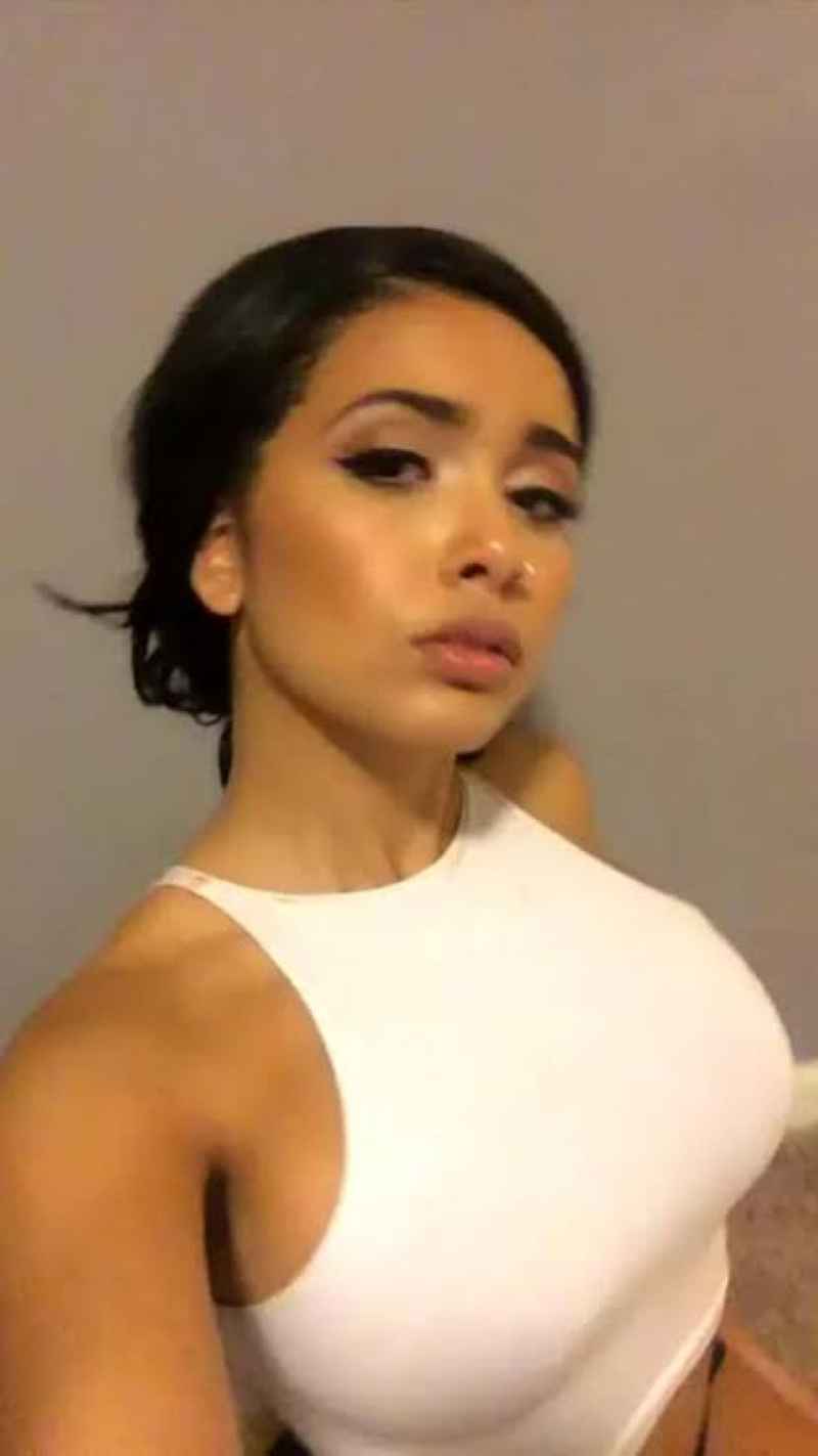 Eleonore - outcall available