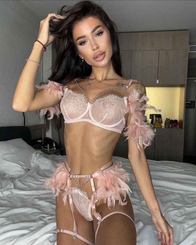 Harper - curvy