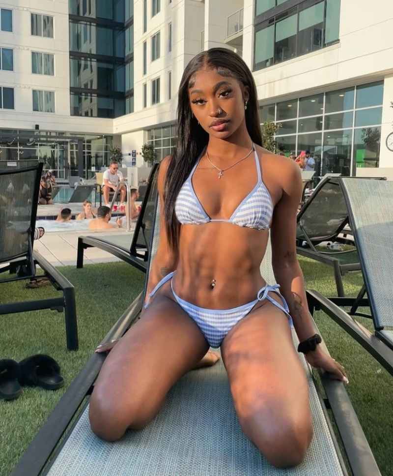 Tara - GFE
