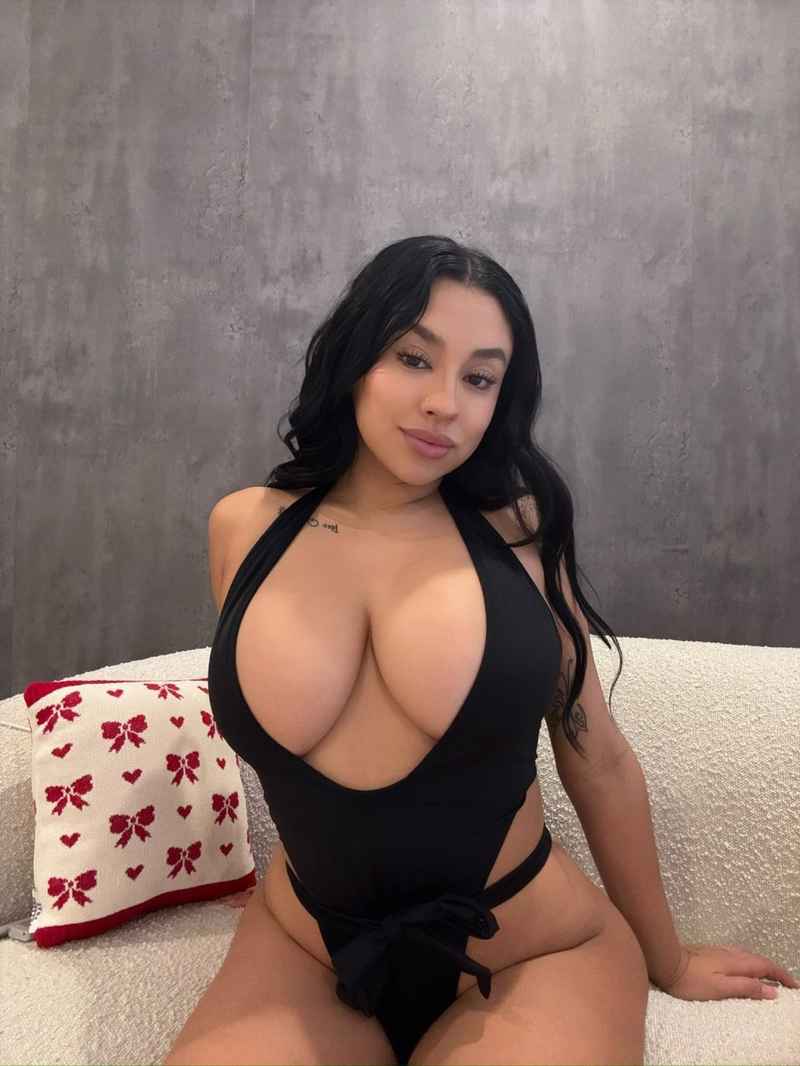 Marian - open minded